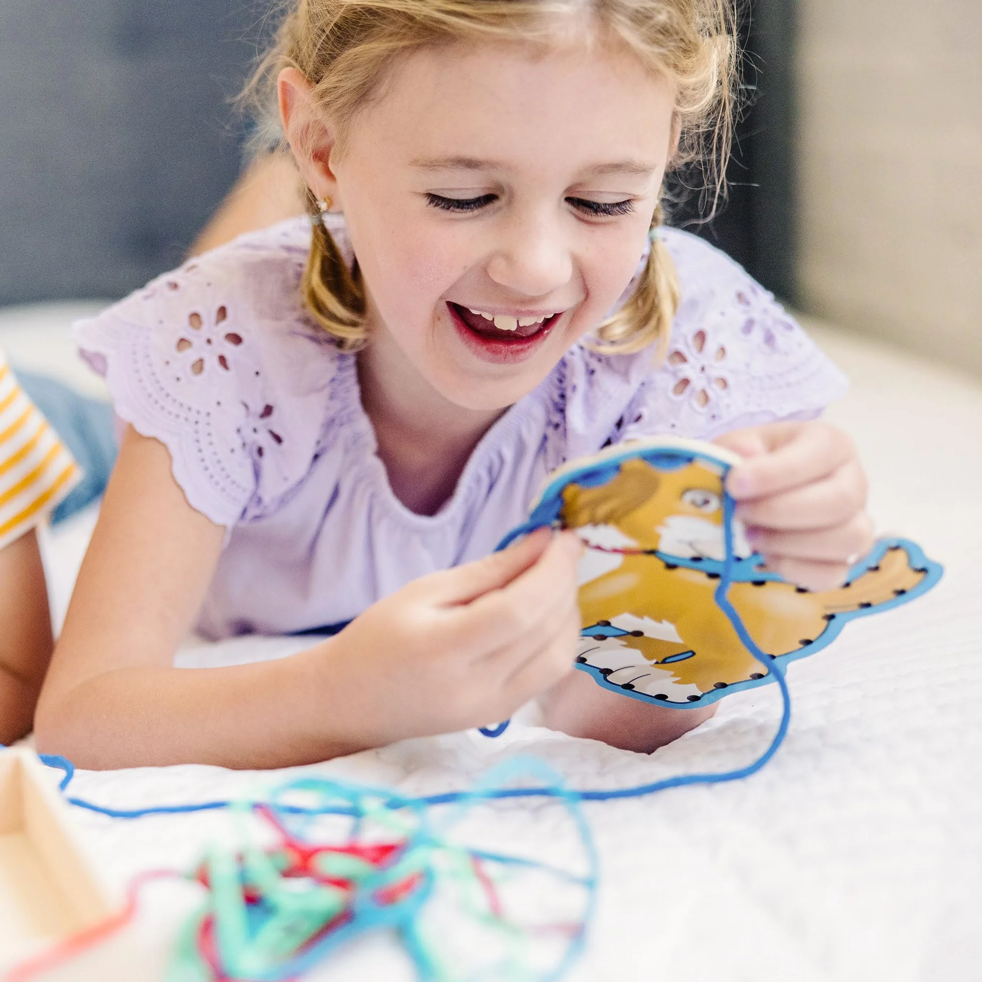 Melissa & Doug Kit Activités Animaux en Bois avec Lacets Jouet Enfant 3 Ans+