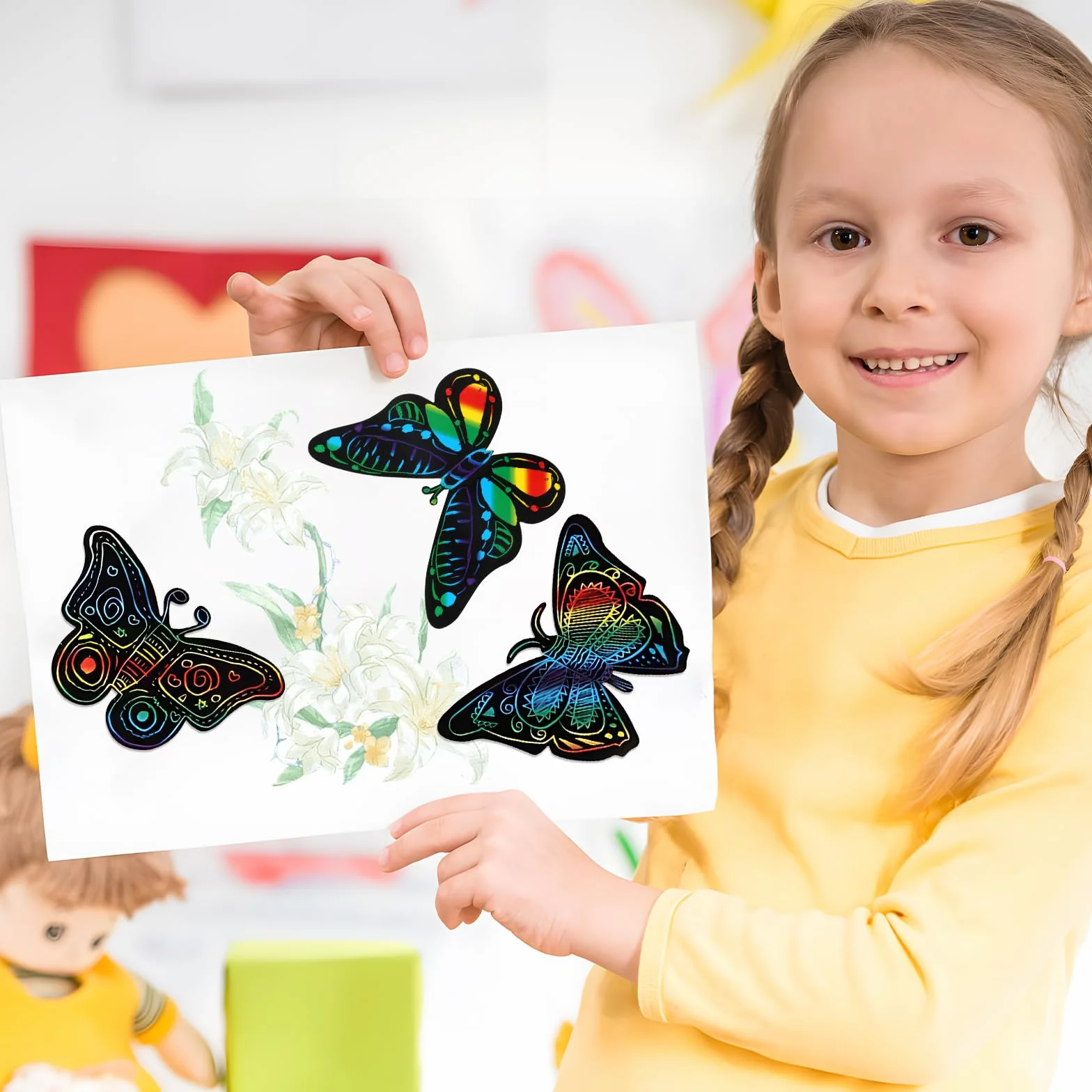 Carte à Gratter Papillon 48 Pcs, Scratch Art Enfant Arc-En-Ciel, Magique Papier a Gratter avec Stylo en Bambou, 12 Motifs