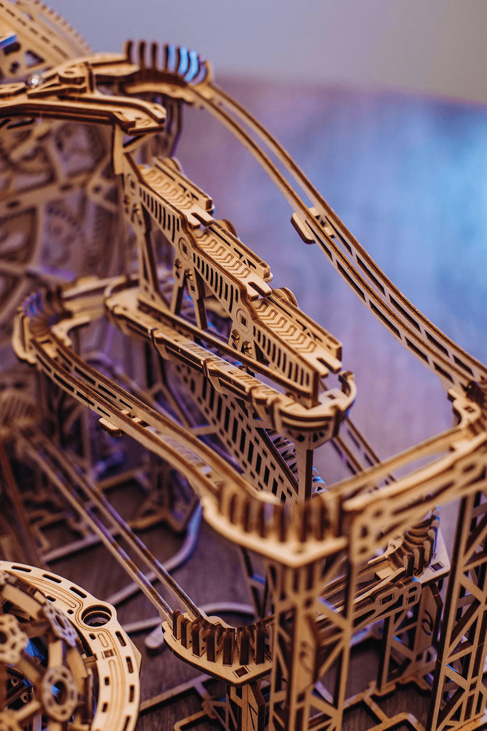 Wood Trick Galaxy Marble Run - Puzzles 3D en Bois à Construire pour Adultes et Enfants - Fonctionnement électrique - Kits de modèles en Bois de Montagnes Russes pour Adultes et Adolescents | [678 Pièces] Montagnes Russes Motorisées - 3 Voies - Kit de Maqu