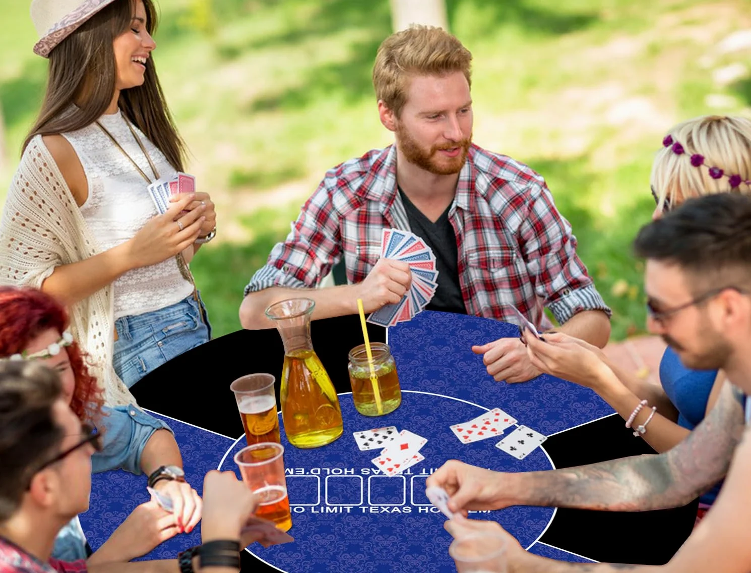 Tapis de poker rond en caoutchouc pour 6 à 10 personnes, dessus de table pliable, table de poker portable, adapté pour les jeux de poker, blackjack, casino (bleu 80 x 80 cm)
