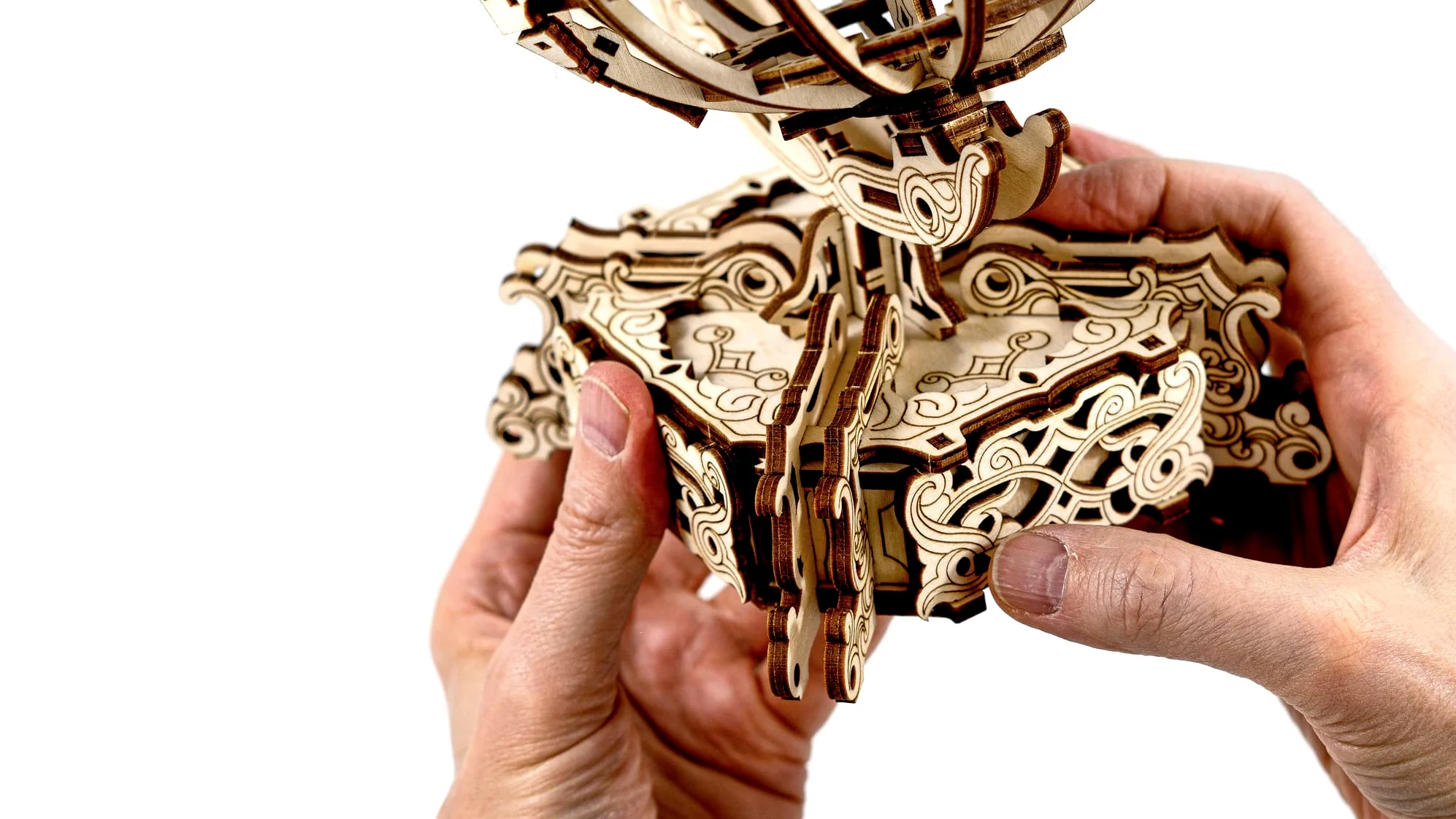 WOODEN.CITY Puzzle 3D Adulte, Maquette en Bois à Construire, Globe Terrestre, Casse tête, Puzzles en Bois, Construction Adulte, Cadeau pour Homme, Mari, Partenaire, Collègue