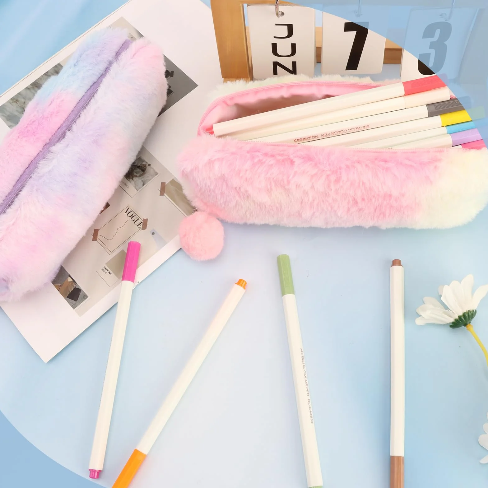 Lot de 2 Trousse à Crayons en Peluche Arc-en-Ciel - Trousse Souple Grande Capacité pour Enfants - Rose, Violet