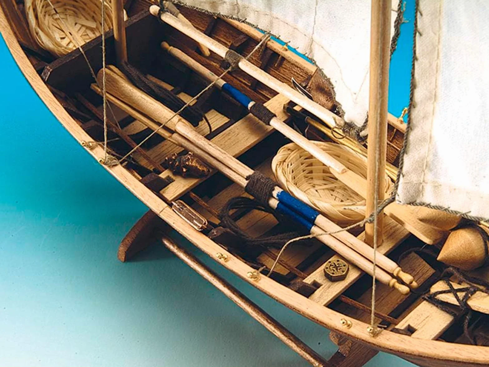 Artesanía Latina Maquette Bateau Bois Pêche Doris Français Saint Malo Modèle 19010 Échelle 1:20 Niveau Débutant