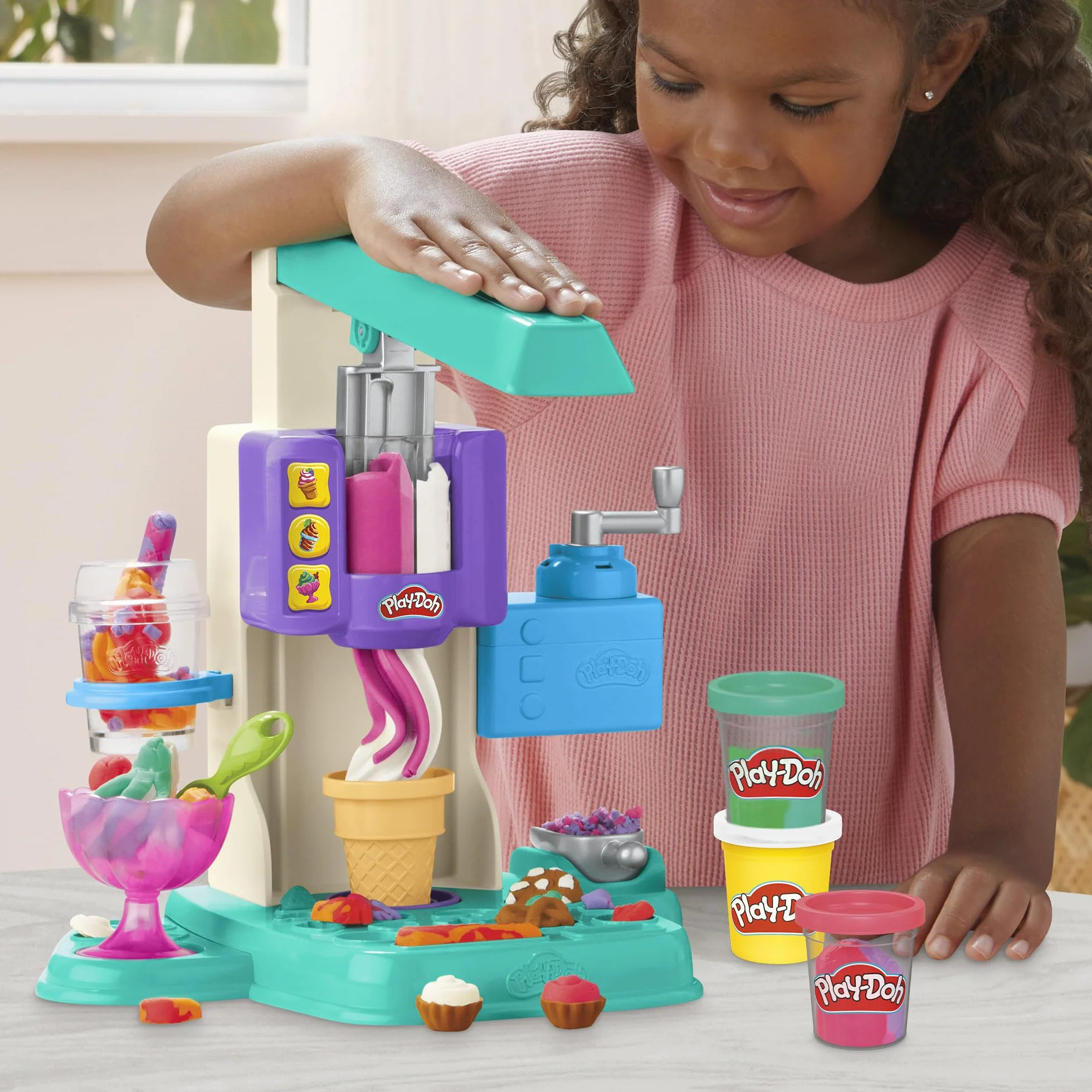 Play-Doh Mes Glaces Arc-en-Ciel Pâte à Modeler Bicolore Machine à Crème Glacée Enfants 3 Ans