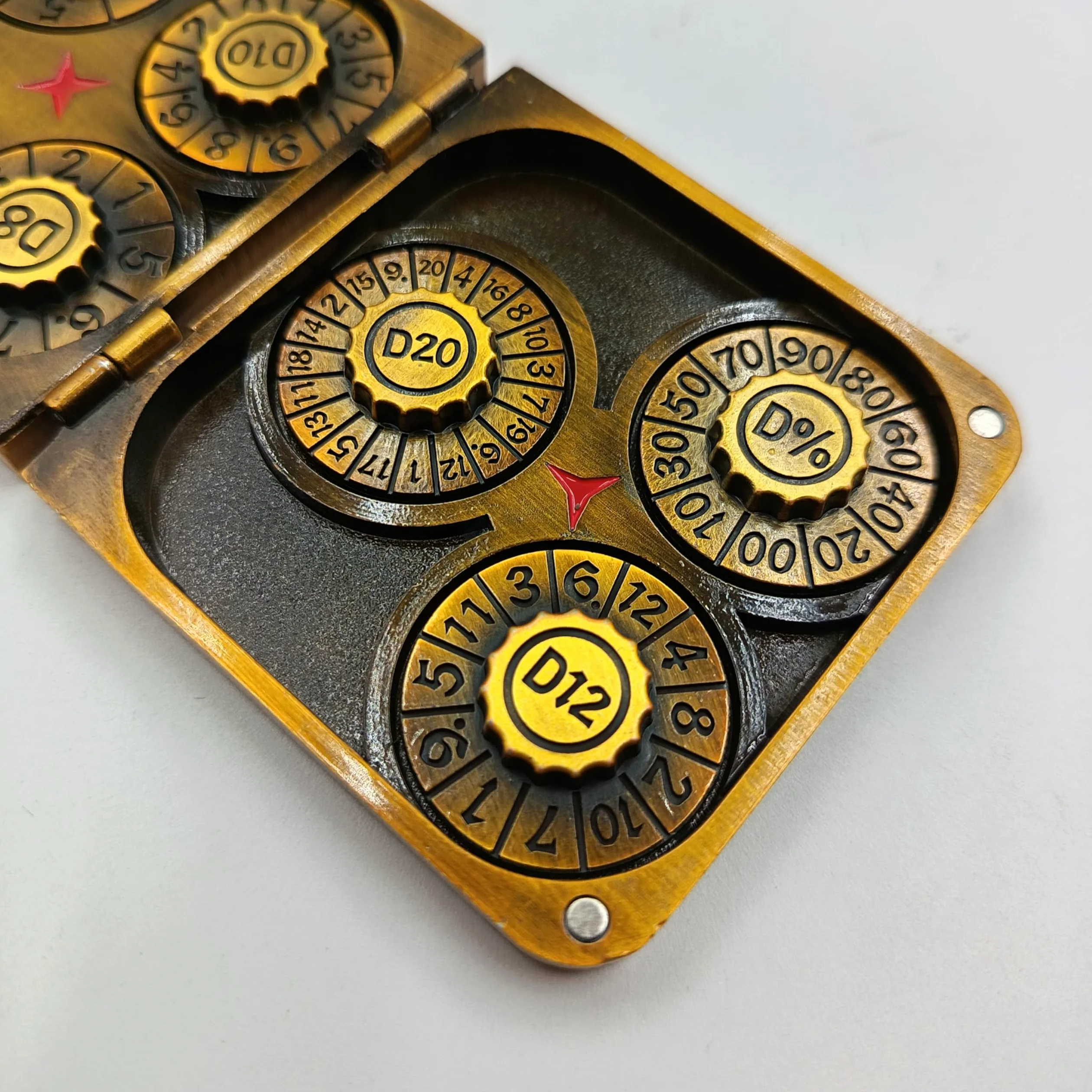 TOYVERSE Dés en Alliage, Couleur Or Ancien, 7-en-1 Roue rotative Pliable, Convient pour D&D, DND, RPG, MTG, Donjons et Dragons, Jeux de Plateau et Jeux de rôle, 15 Ans et Plus