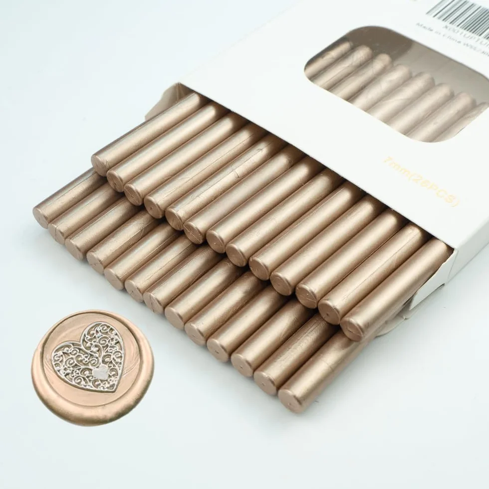 Bâton de cire 26 PCS mini pistolet à colle d'étanchéité pour tampons de cire, cacheter mariage cartes enveloppes Champagne Gold