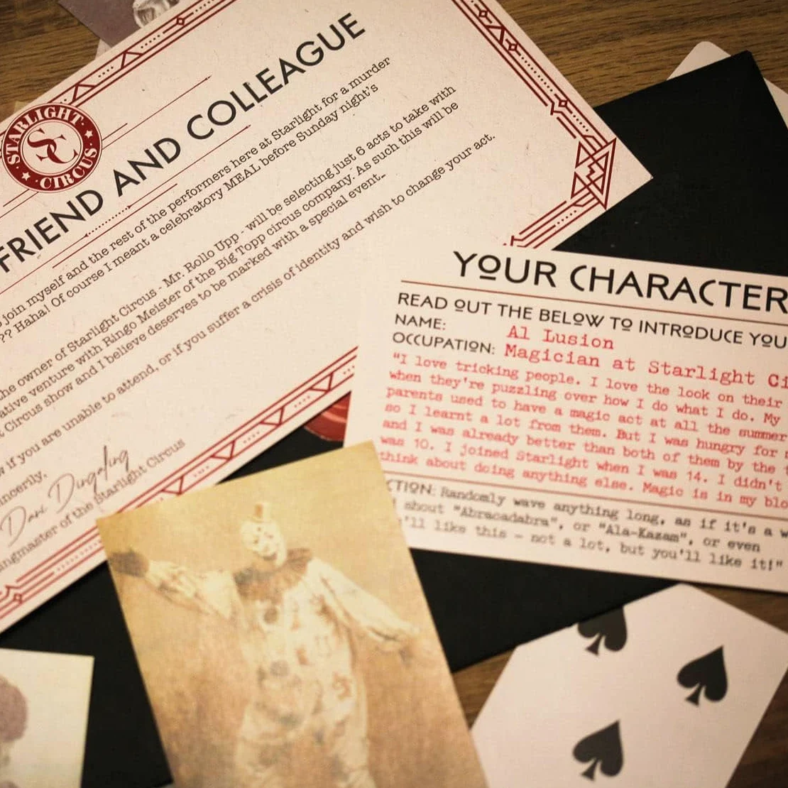 Talking Tables Jeu de mystère de Meurtre sur Le thème du Cirque à la Maison | Organisez Votre Propre soirée de Jeux et résolvez Le Crime | Rejouable avec 3 Fins pour Le dîner, Cadeau de Noël