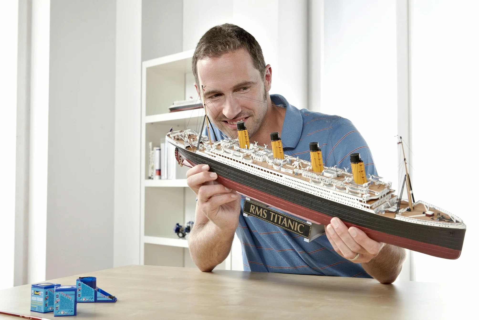 Revell Coffret Cadeau 100 Ans De Titanic Special Edition 67