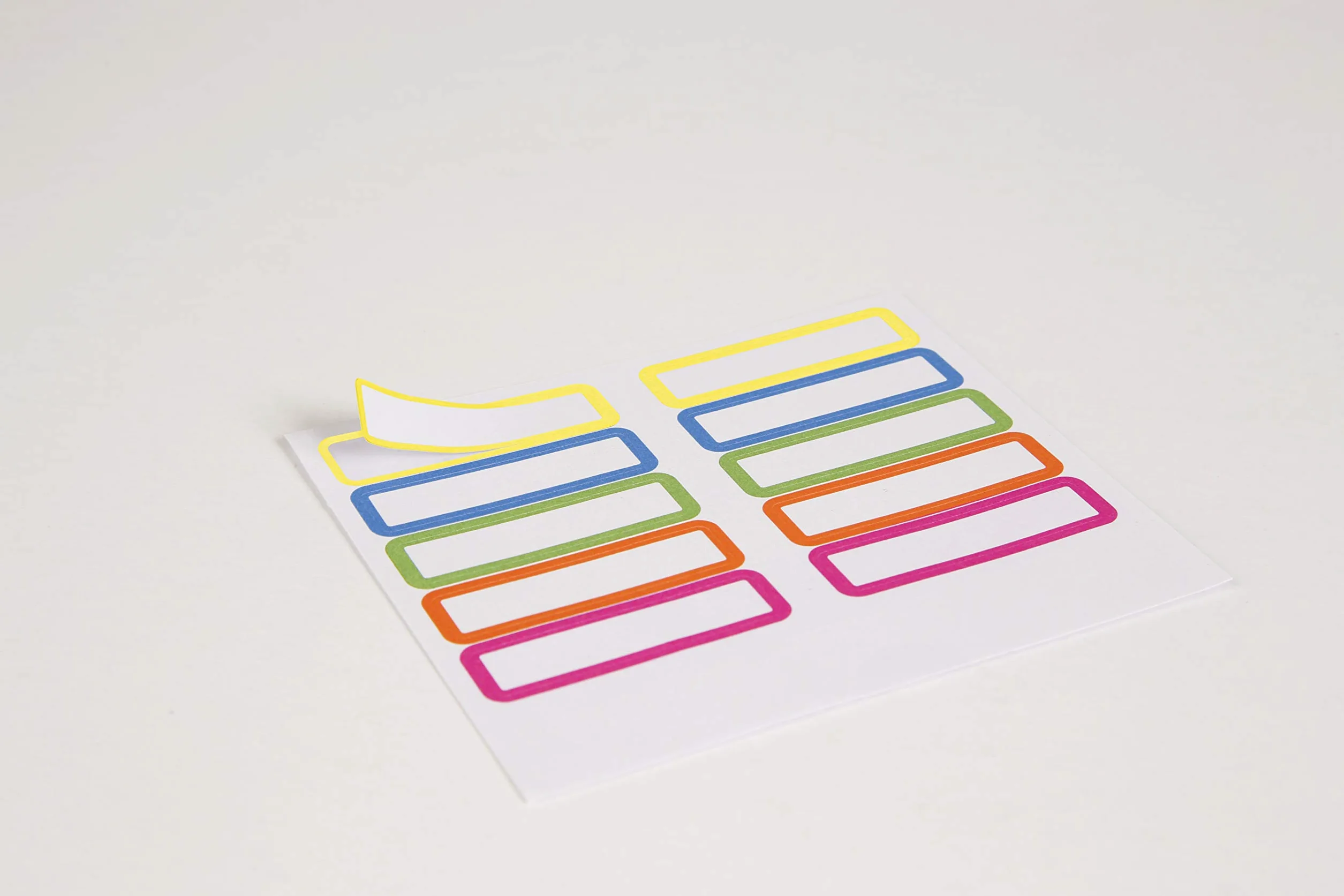 Clairefontaine Linicolor Fresh Proactiv'Book Cahier-Trieur à Spirale A5+ 16x21 cm 180 Pages Détachables Petits Carreaux Cadrées Papier Blanc 90 g Couverture Polypro