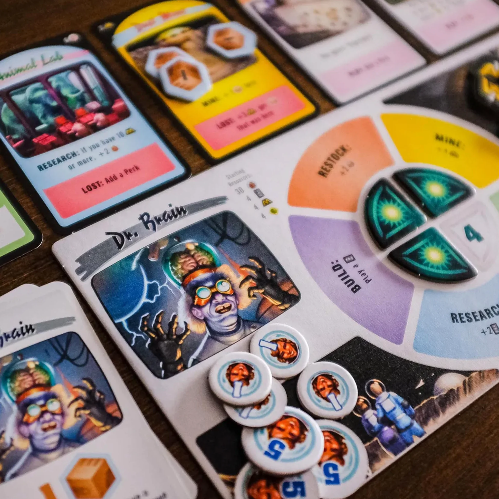 Rio Grande Games Moon Colony Bloodbath Jeu de cartes de stratégie, 1 à 5 joueurs, jeu de société de construction de moteur, à partir de 14 ans