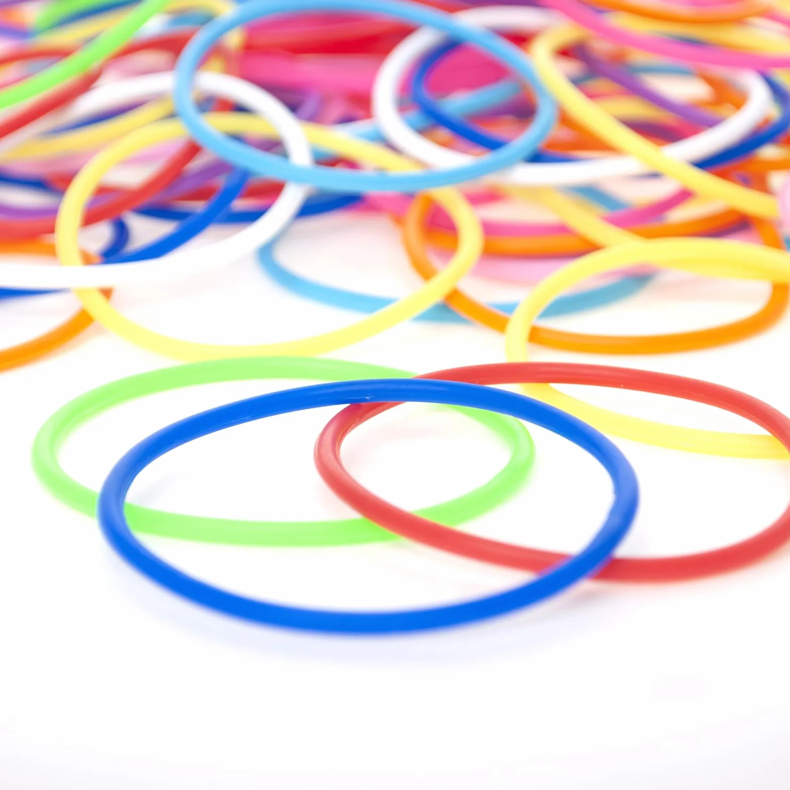 100 pcs Jelly Bracelets 20,3 cm Coque en silicone Bracelets assortis en caoutchouc