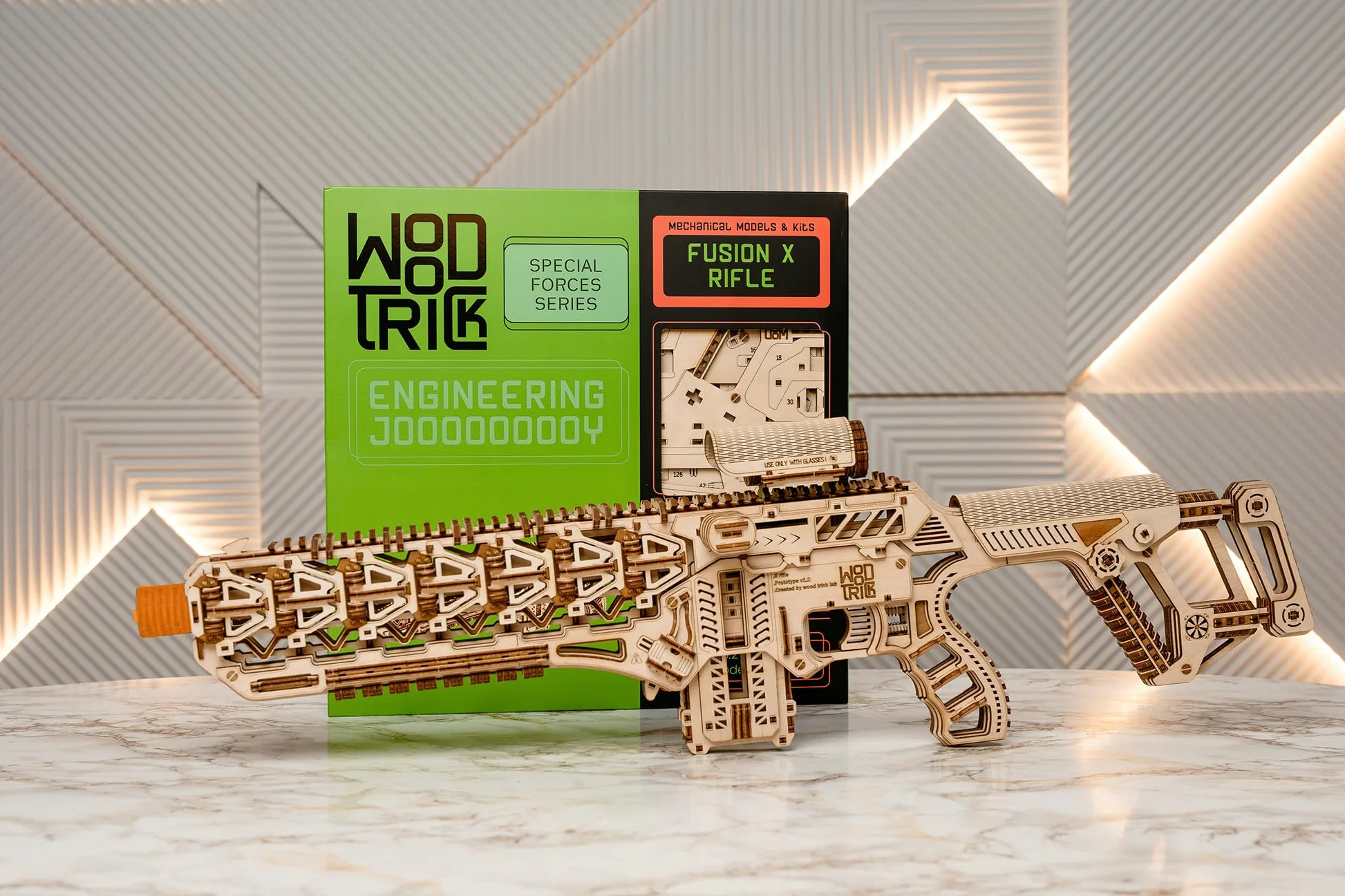 Wood Trick Fusion X Rifle Puzzle 3D en Bois pour Adultes à Construire | [512 Pièces] Chargeur 9 Coups et Crosse Télescopique - Kit de Maquette Mécanique en Bois DIY à Construire pour Adultes