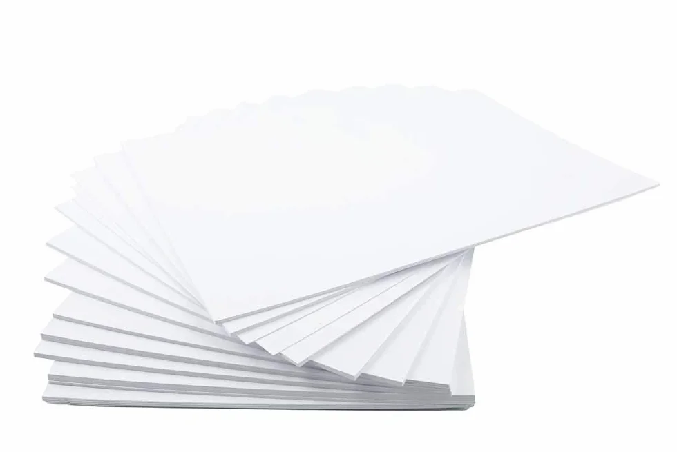 Lot de 100 feuilles cartonnées blanches A4 350 g/m² House of Card & Paper